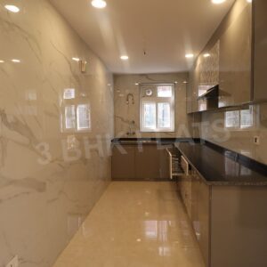 3 BHK flat in Mehrauli for sale Image
