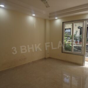 3 BHK flat in Mehrauli for sale Image