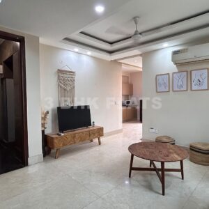 3 BHK Flat In South Delhi Near MG Road Image