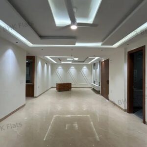 4 BHK Flat in Chatarpur South Delhi Image